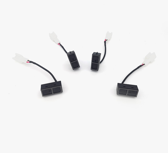 ������˷�ģ���ǳ�����������ӿ���Ϊ��������ͨ����������⡢����ʶ���Ӧ���ṩ����������Ƶ�ź���ʰ���Ƕȷ�Ϊȫ��͵�������������źŷ�Ϊģ�������������